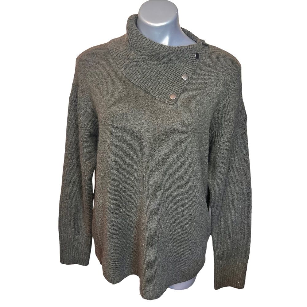Max Studio Army Green Soft Sweater with Button Collar Pullover Size Large